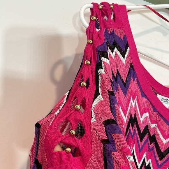 Vintage Cache pink purple zig zag knit short sleeve blouse poncho belted top Med - Picture 2 of 9